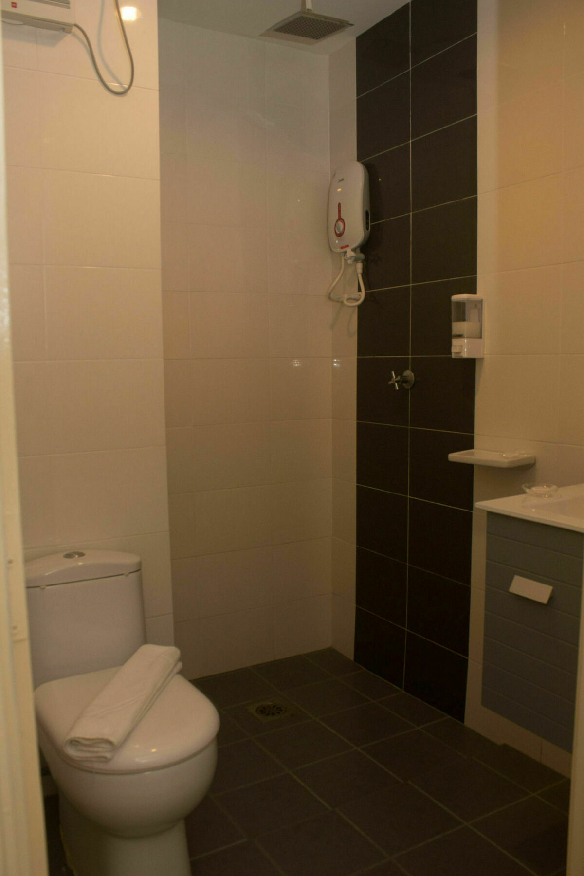 De Viana Hotel & Apartments Kota Bharu Extérieur photo