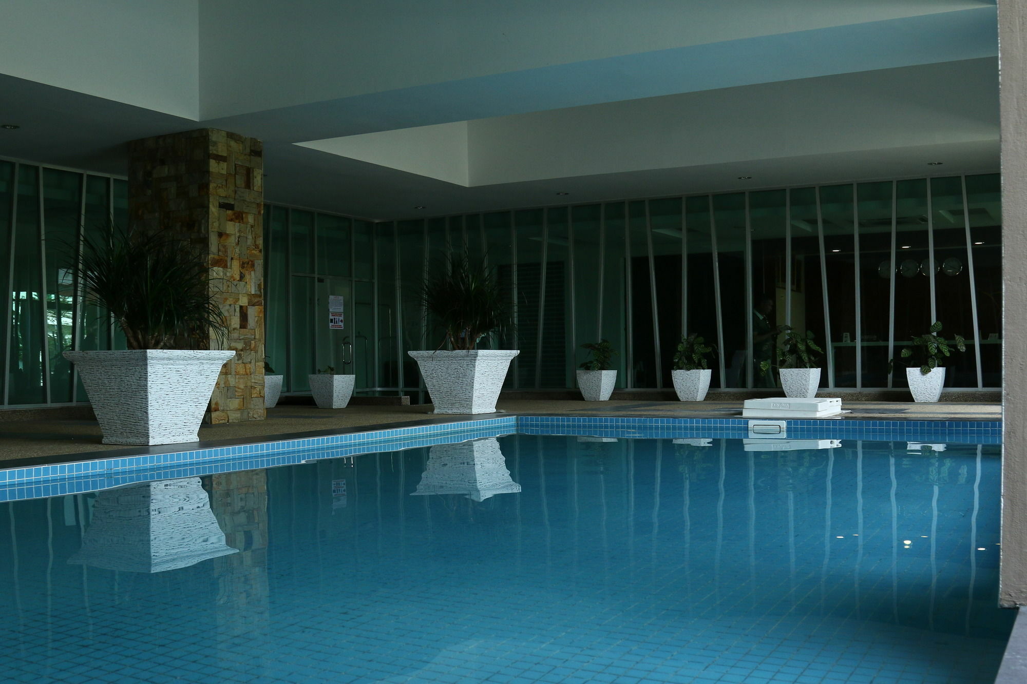 De Viana Hotel & Apartments Kota Bharu Extérieur photo