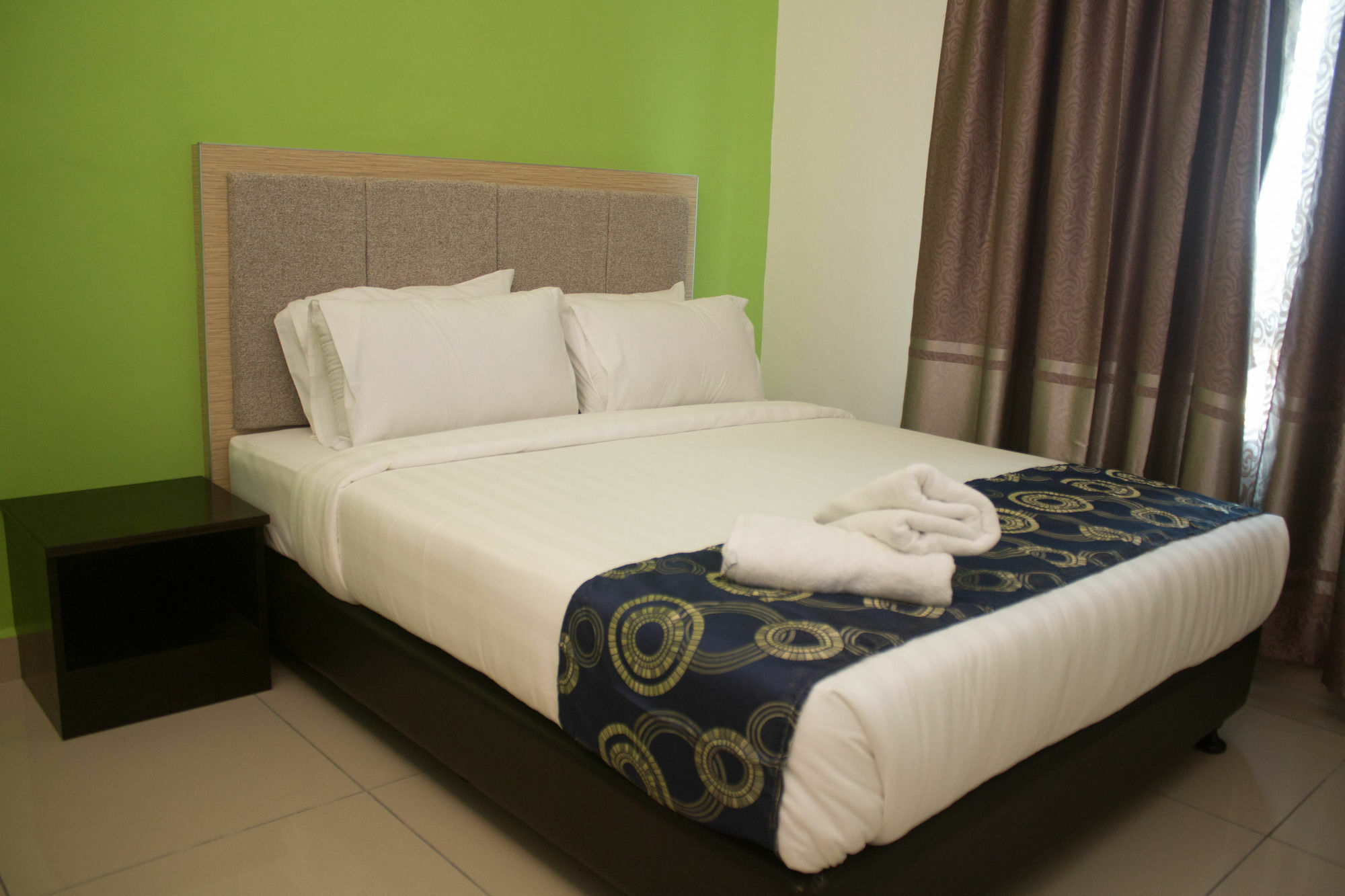De Viana Hotel & Apartments Kota Bharu Extérieur photo